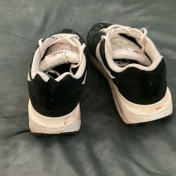 Nike casual shoes - Picture 3 of 5